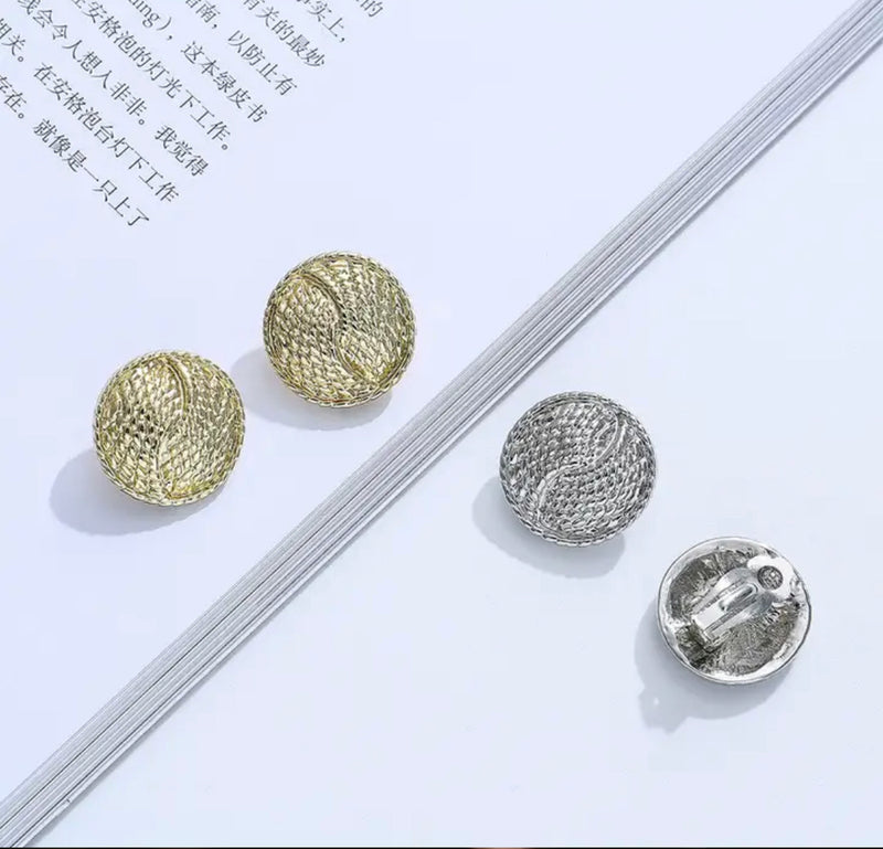 Clip on 1" gold small textured round button style earrings