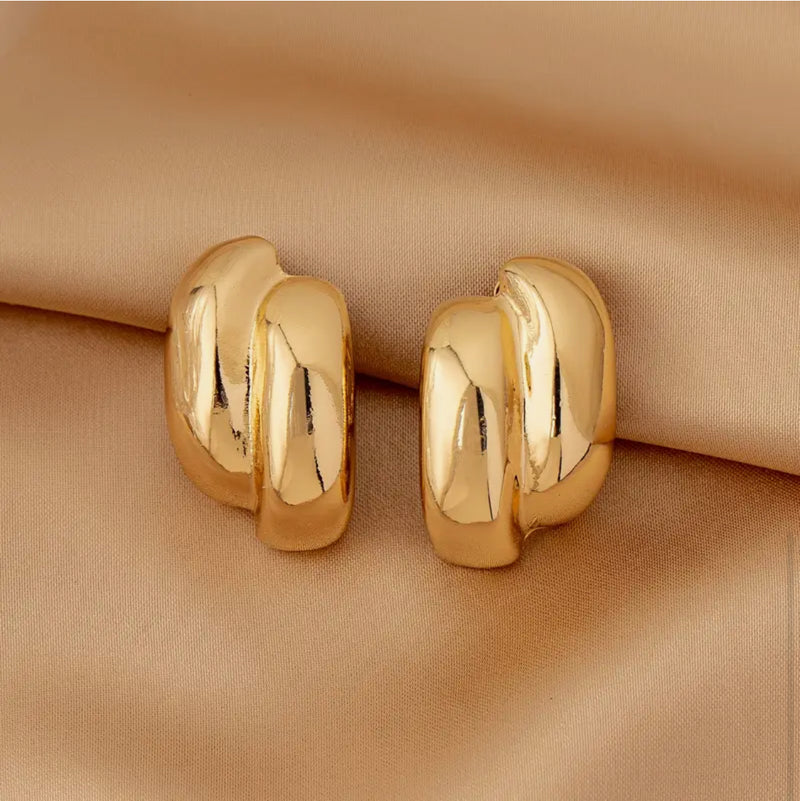 Clip on 1 1/4" gold double bar button style earrings