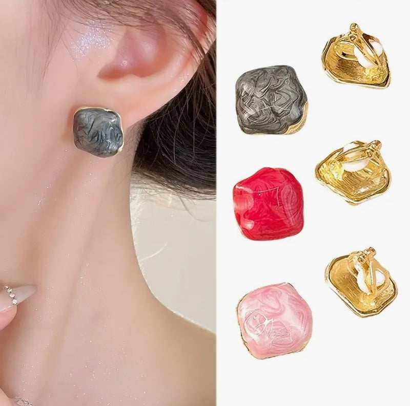 Clip on 3/4" gold and hot pink marble odd shaped button earrings