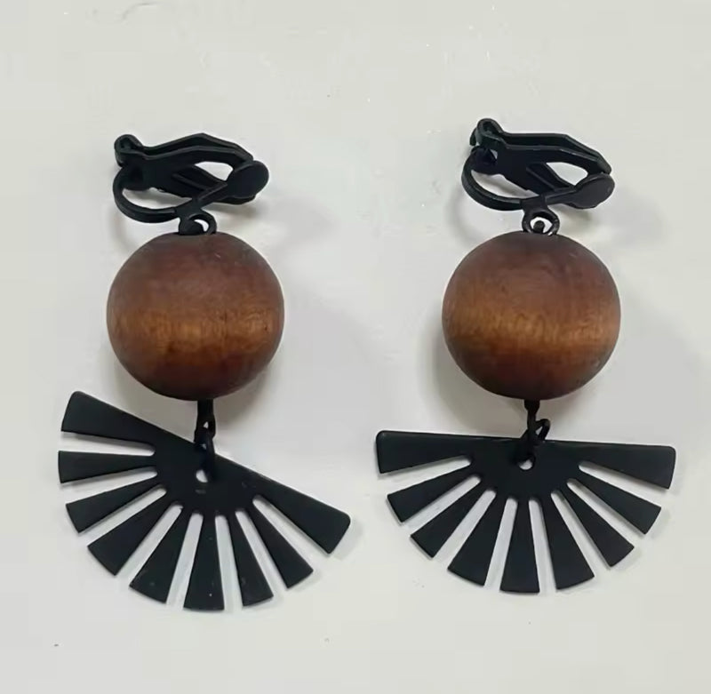 Clip on 1 1/2" black fan and brown wood dangle earrings