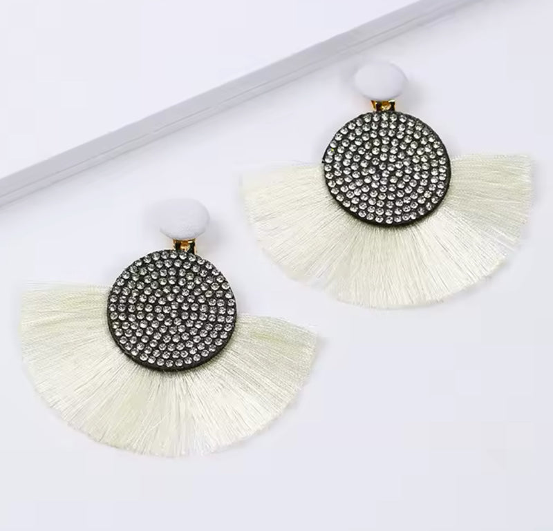 Bohemian 3 1/4" clip on clear stones and white thread fan style earrings