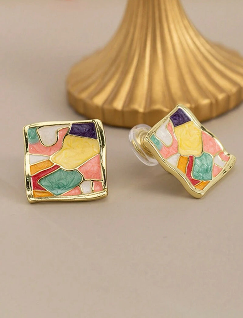 Comfort 3/4" clasp clip on gold multi colored wavy square earrings