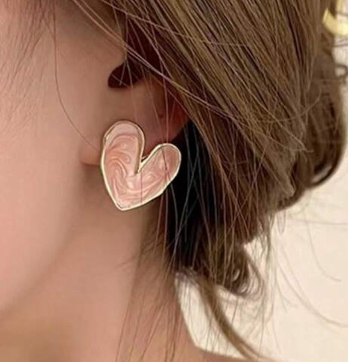 Clip on 1" gold comfort fit squeeze back peach heart earrings