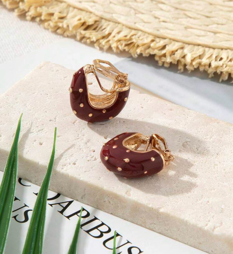 Clip on 3/4" gold and burgundy dot U shape earrings