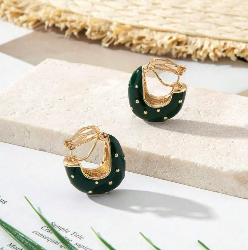 Clip on 3/4" gold and green dot U shape earrings