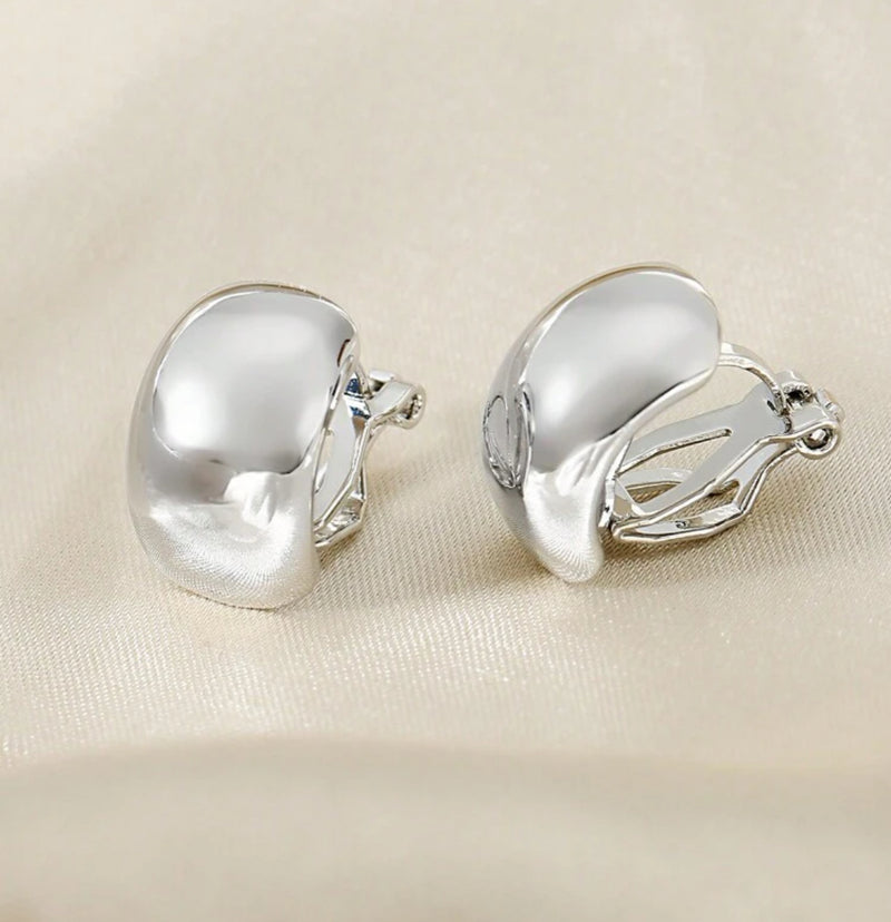 Clip on 3/4" shiny silver scoop style earrings