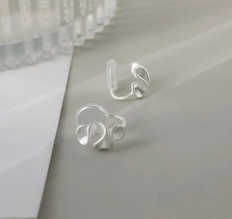 Clip on 1/2" Xsmall comfort fit matte gold wavy earrings
