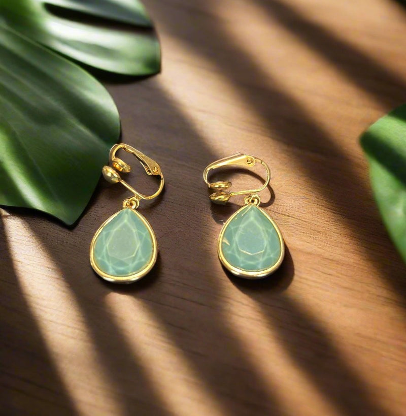 Clip on gold chain and blue teardrop stone statement necklace and earring set