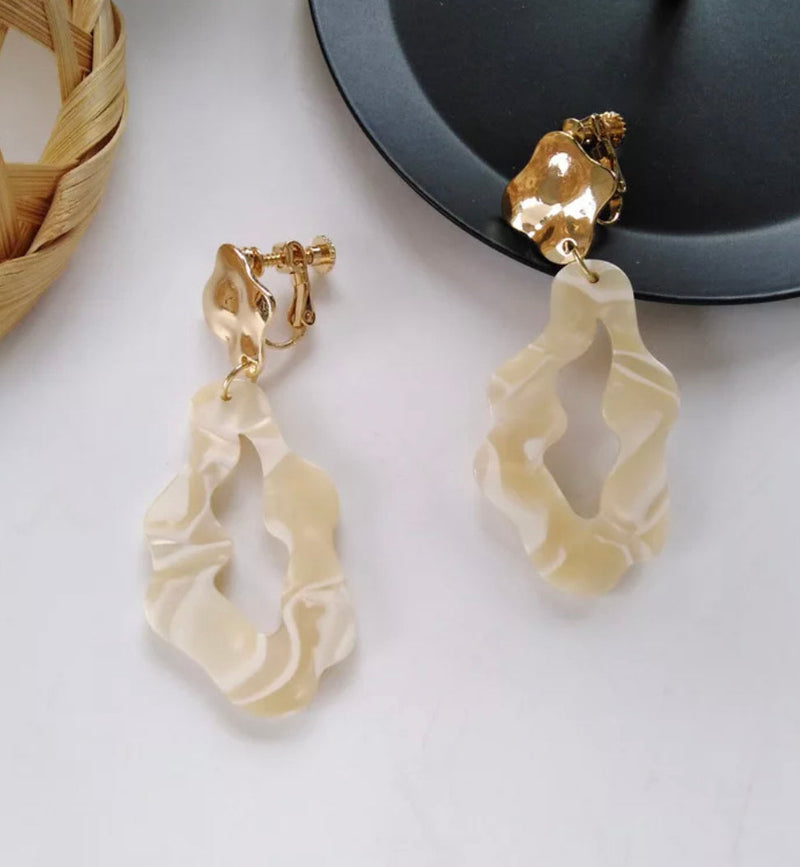 Clip on 3" large gold woven leaf style dangle earrings