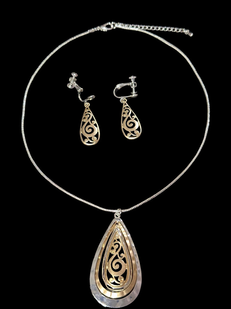 Clip on matte silver and gold cutout flower teardrop pendant necklace set