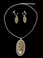 Clip on matte silver and gold cutout flower oval pendant necklace set