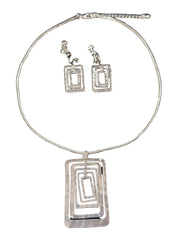 Clip on silver chain layered hammered square pendant necklace set