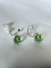 Clip on  silver and green odd shaped bead wire necklace and earring set