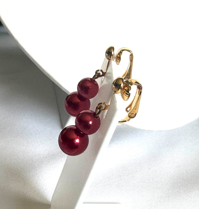 Clip on gold and shiny red pearl braided necklace set