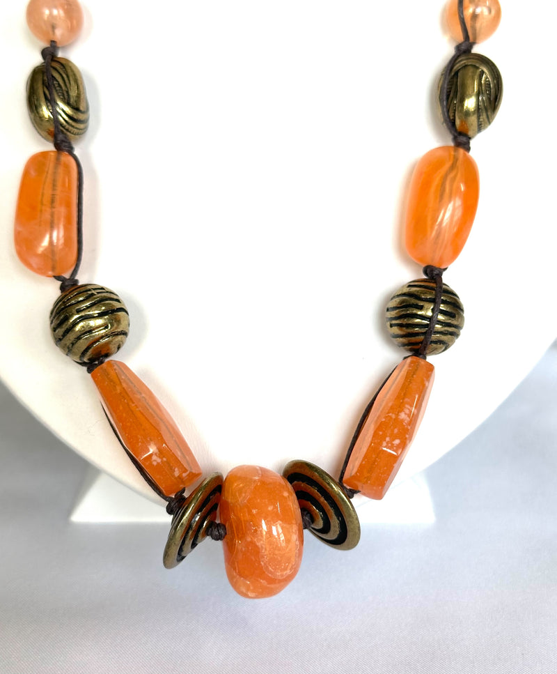 Clip on brass brown string orange-white spotted bead necklace set