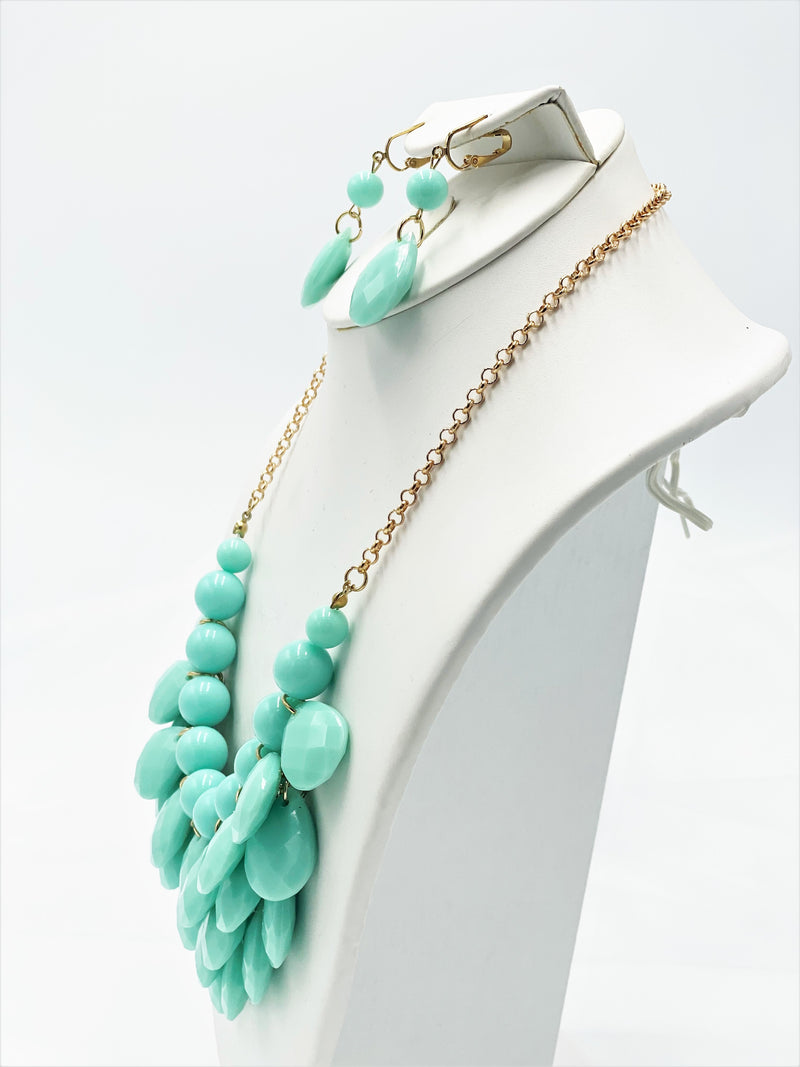 Clip on gold and turquoise teardrop bead necklace and earring set