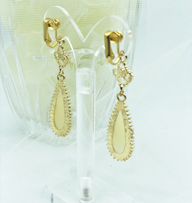 Clip on 2 3/4" gold and off white stone long teardrop earrings w/clear stone