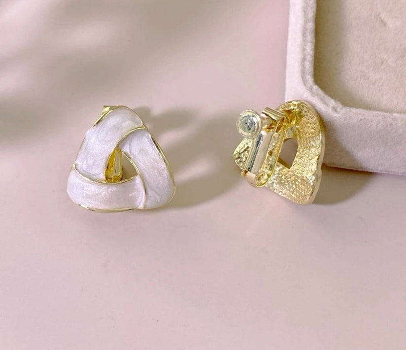 Clip on 3/4" small gold and white woven button style earrings