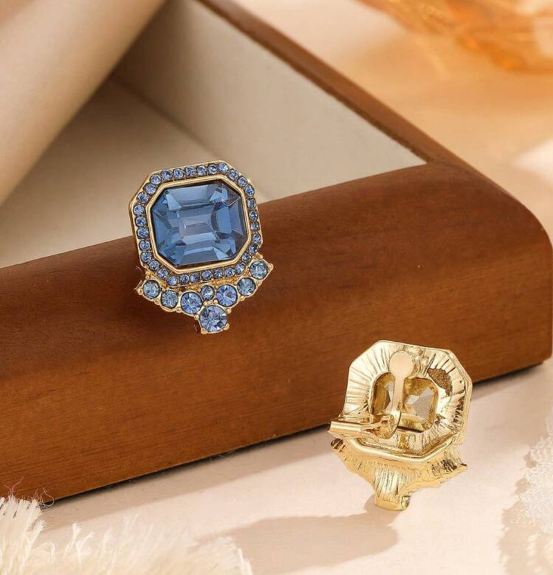 Vintage 1" clip on gold and blue stone button style earrings
