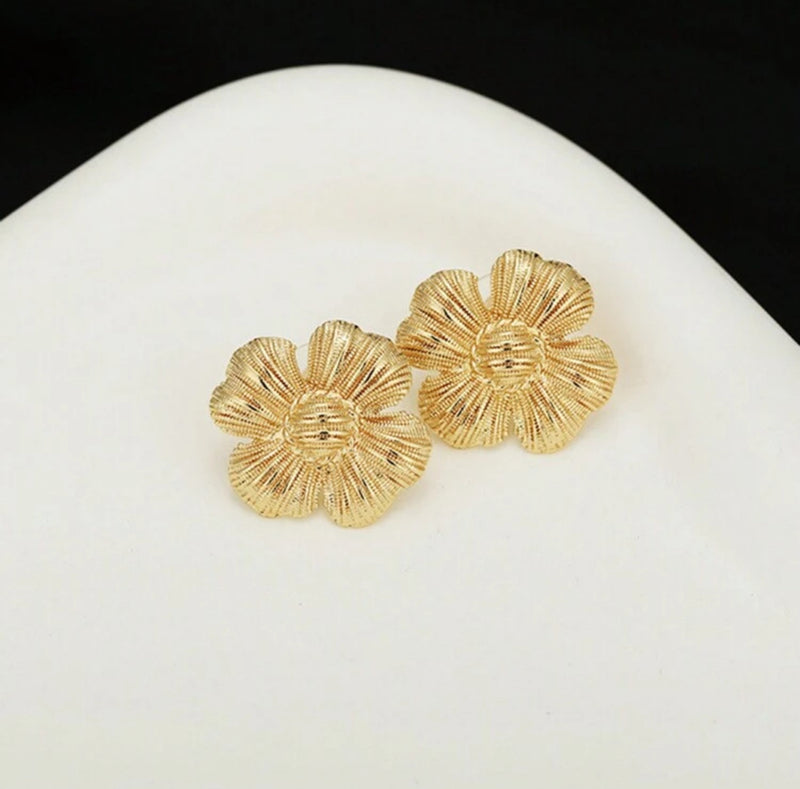 Clip on 1 1/4" gold textured flower button style earrings