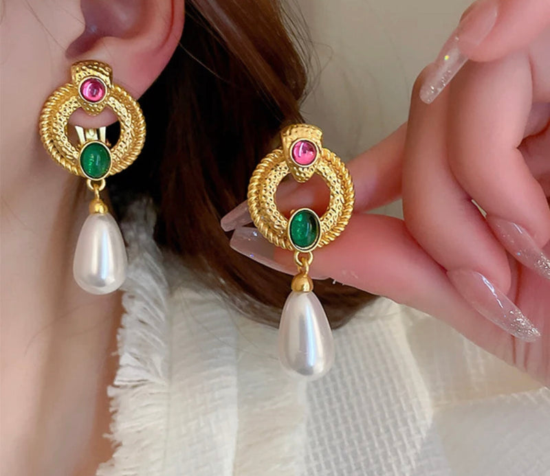 Clip on 1 1/4" gold, green, & brown bead dangle earrings