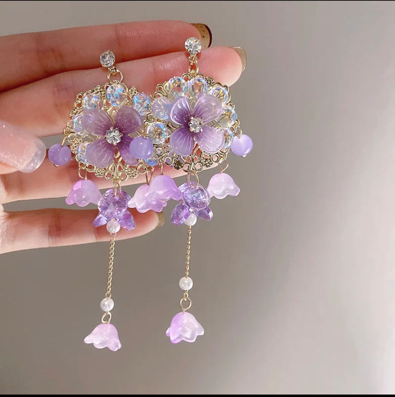 Long pierced gold and purple flower earrings w/clear stones & pearls
