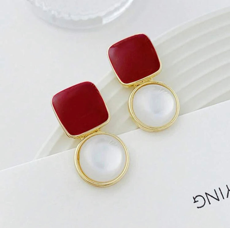 Comfort 1 1/4" fit Clip on gold, burgundy and white stone dangle earrings