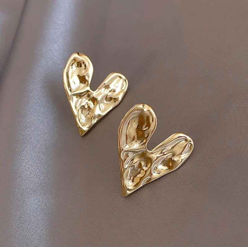 Clip on 1 1/4" shiny gold wrinkled heart button style earrings