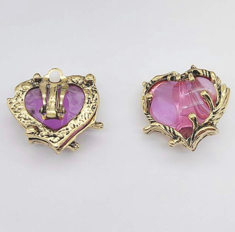 Vintage 1 1/4" clip on gold vine edge purple stone heart earrings