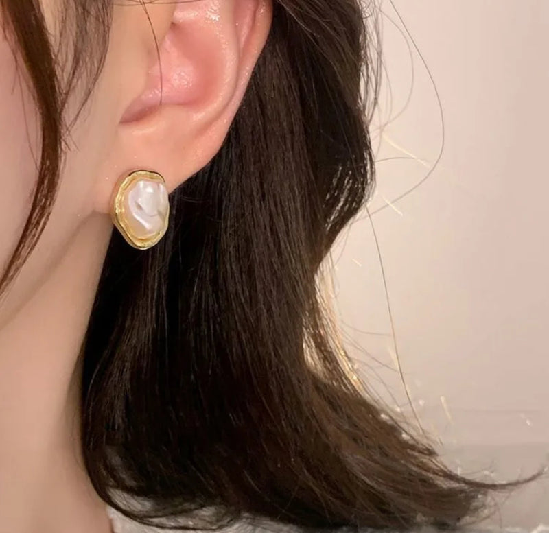 Clip on 3/4" small gold wrinkled white pearl button style earrings