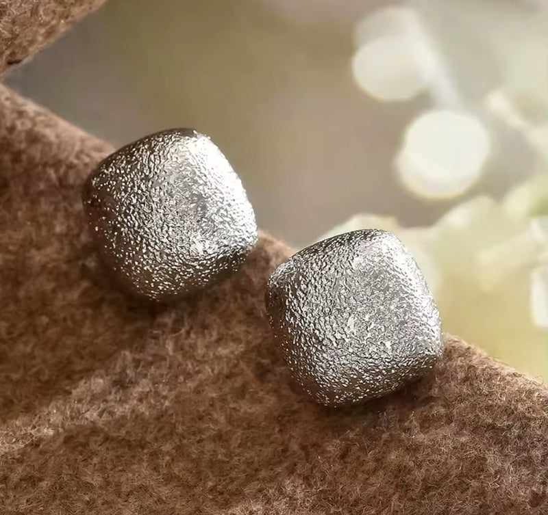 Clip on 3/4" small silver textured square scoop style earrings
