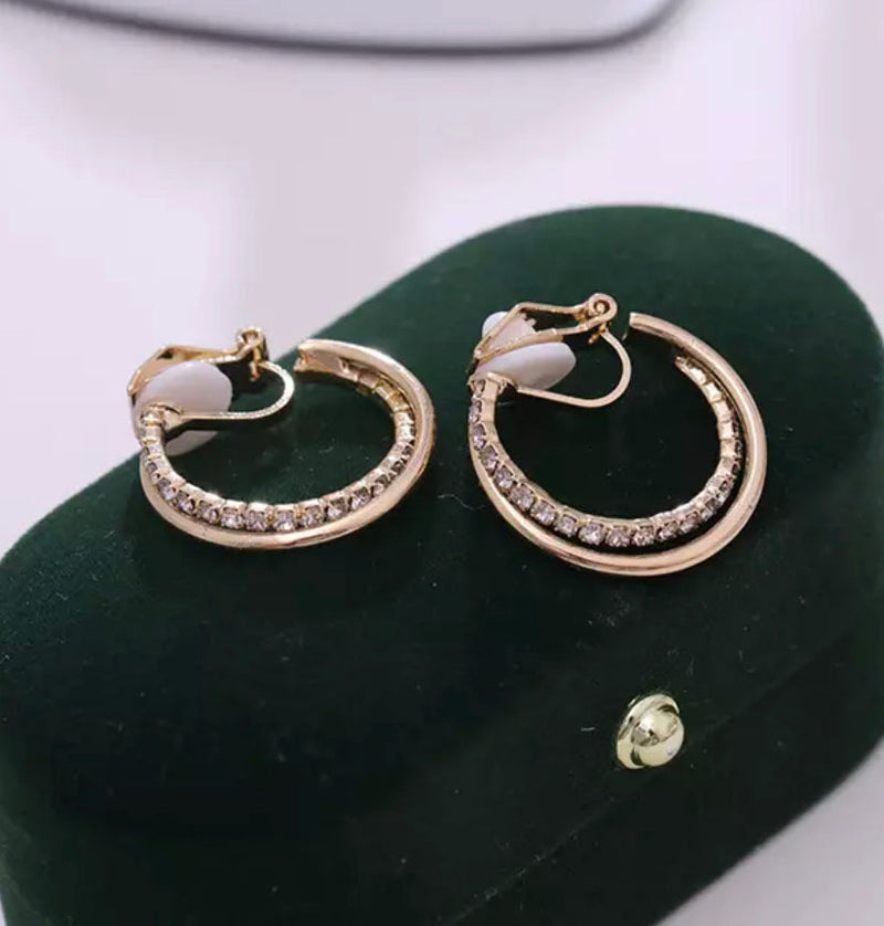 Clip on 1" gold twisted clear stone open back hoop earrings