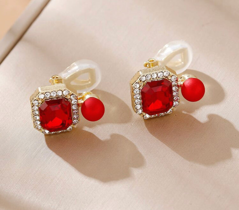 Clip on 1/2" small gold and red bead earrings w/red & clear stone square