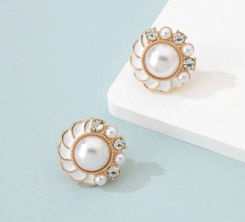 Clip on 1" gold, white and pearl button style earrings