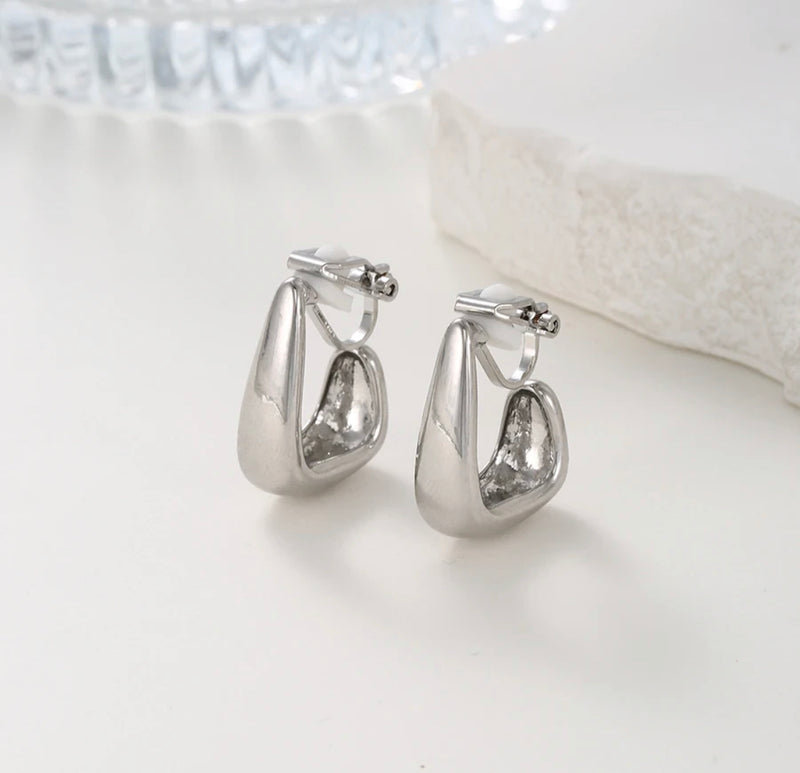 Clip on 1" shiny silver open back square earrings