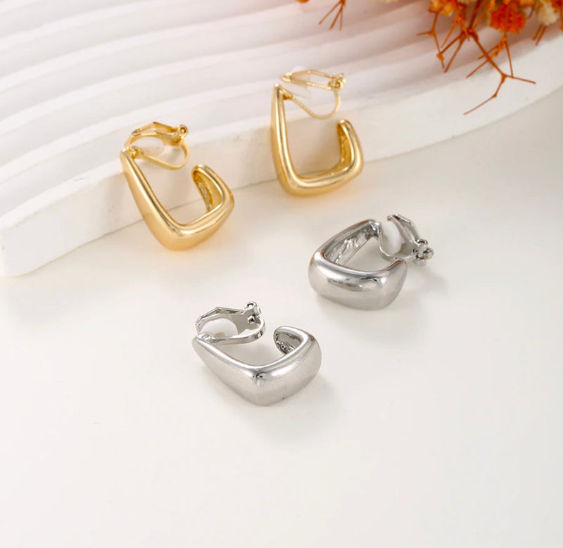 Clip on 1" shiny gold open back square earrings
