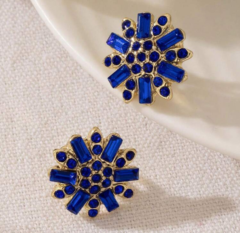 Clip on 3/4" small gold and blue square and round stone earrings