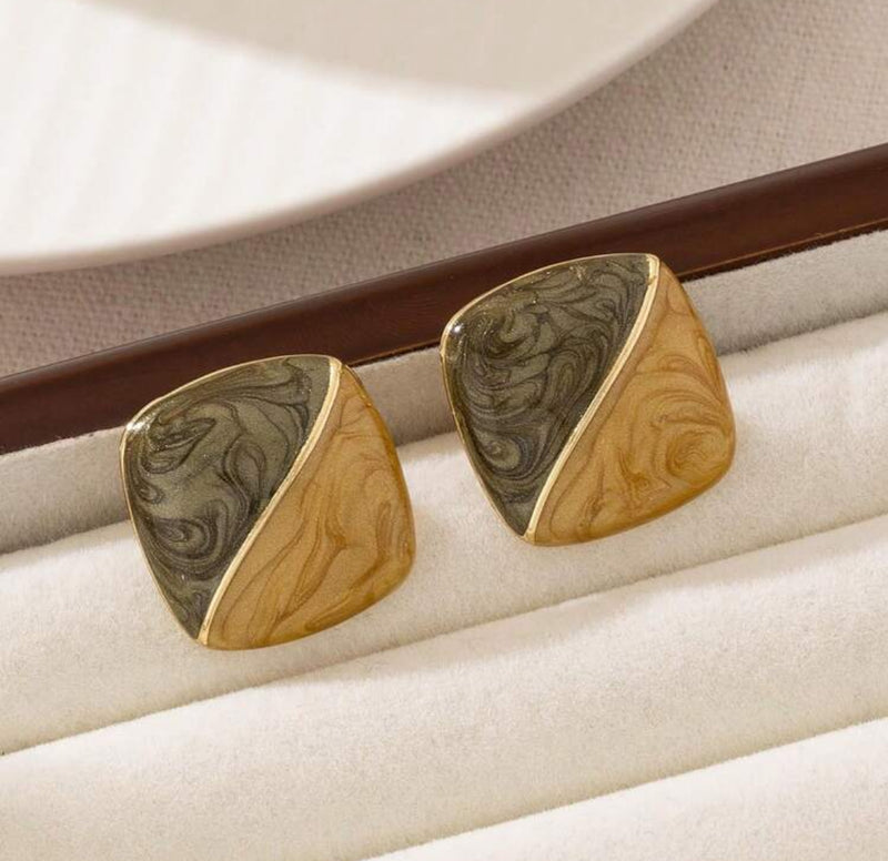 Clip on 1" gold and green square button style earrings