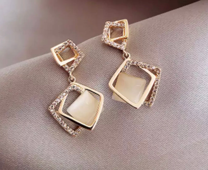 Clip on 1" gold & tan stone layered square earrings w/clear stones