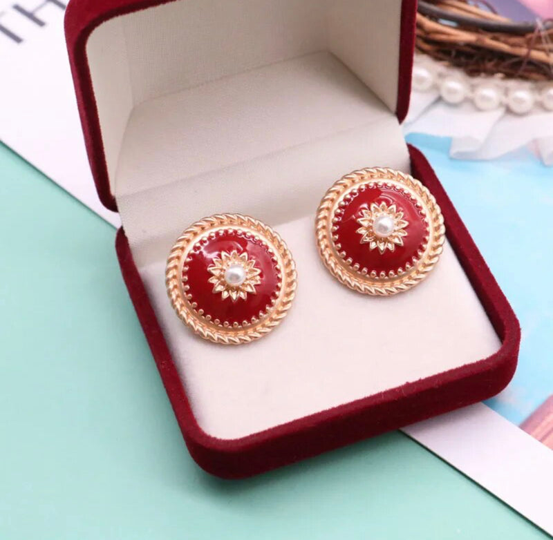 Clip on 1" matte gold and red earrings w/white center pearl