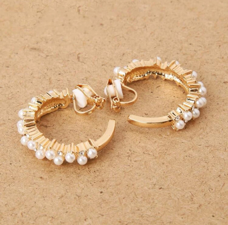 Clip on 1 1/4" gold and pearl cluster hoop earrings with clear stones