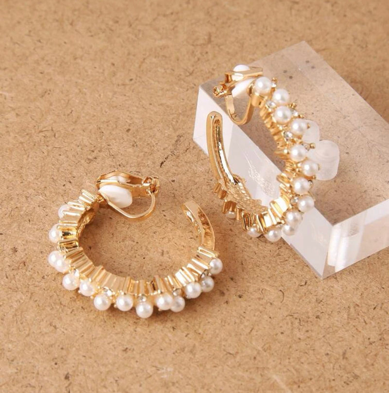 Clip on 1 1/4" gold and pearl cluster hoop earrings with clear stones