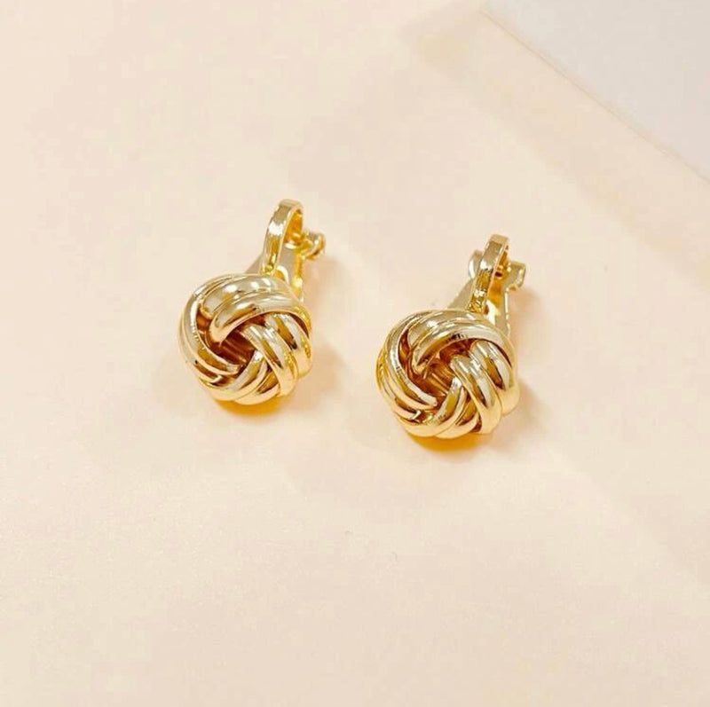Clip on 3/4" small knot button style earrings