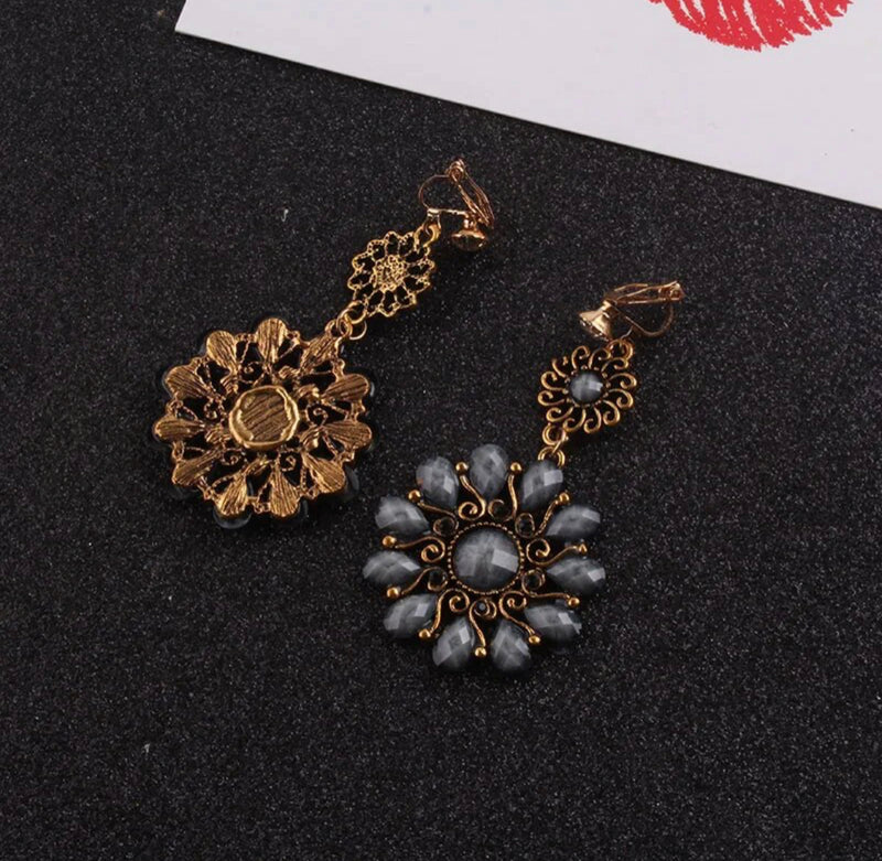 Clip on 2 3/4" gold and gray stone dangle flower earrings