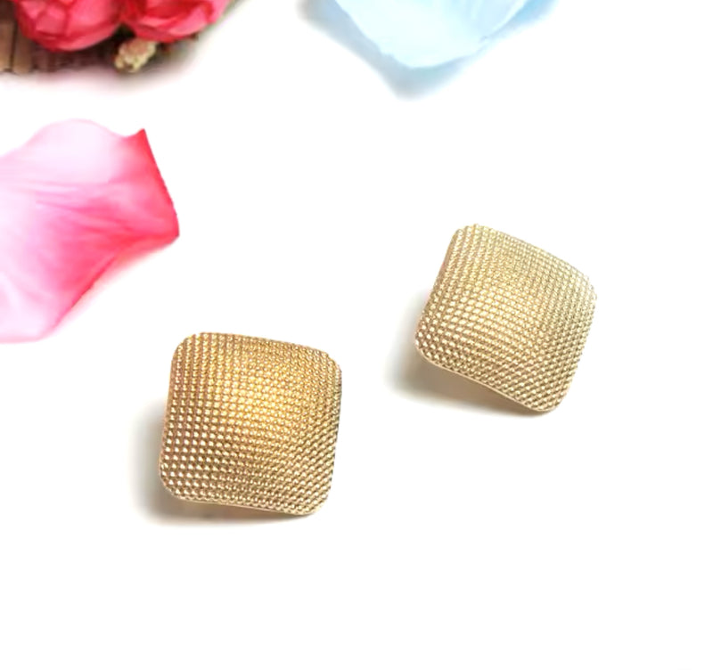 Clip on 1" textured gold square button style earrings