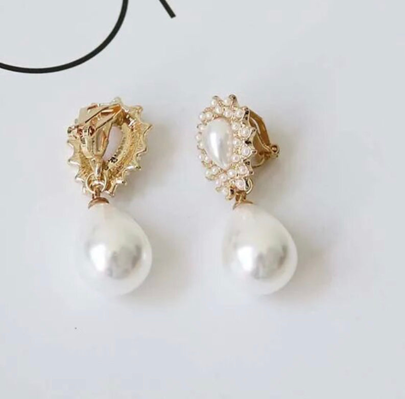 Clip on 1 1/2" gold dangle teardrop white pearl earrings