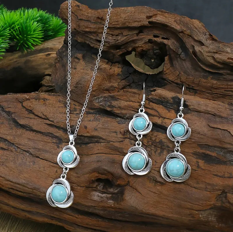 Pierced silver chain and turquoise stone pendant necklace and earring set