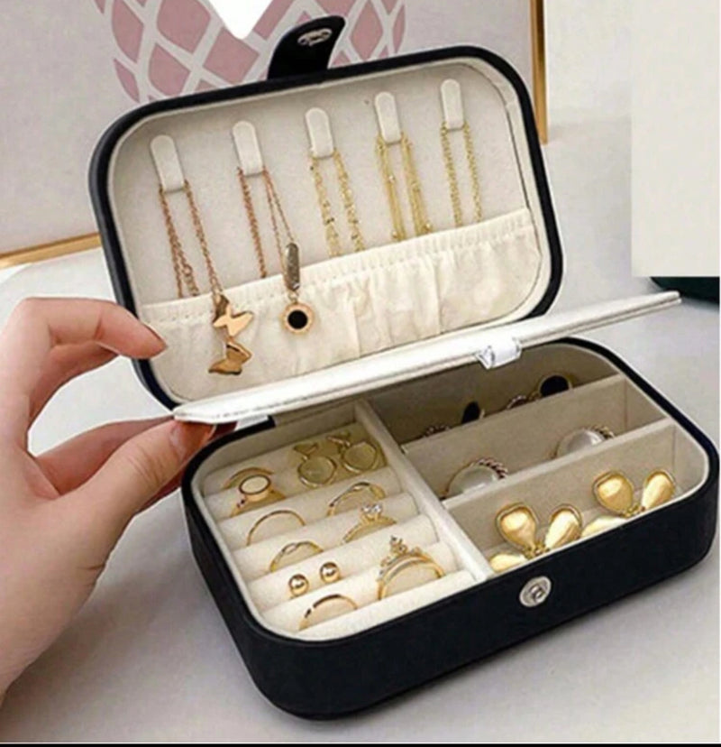 Black small or medium layered jewelry box that prevents oxidation