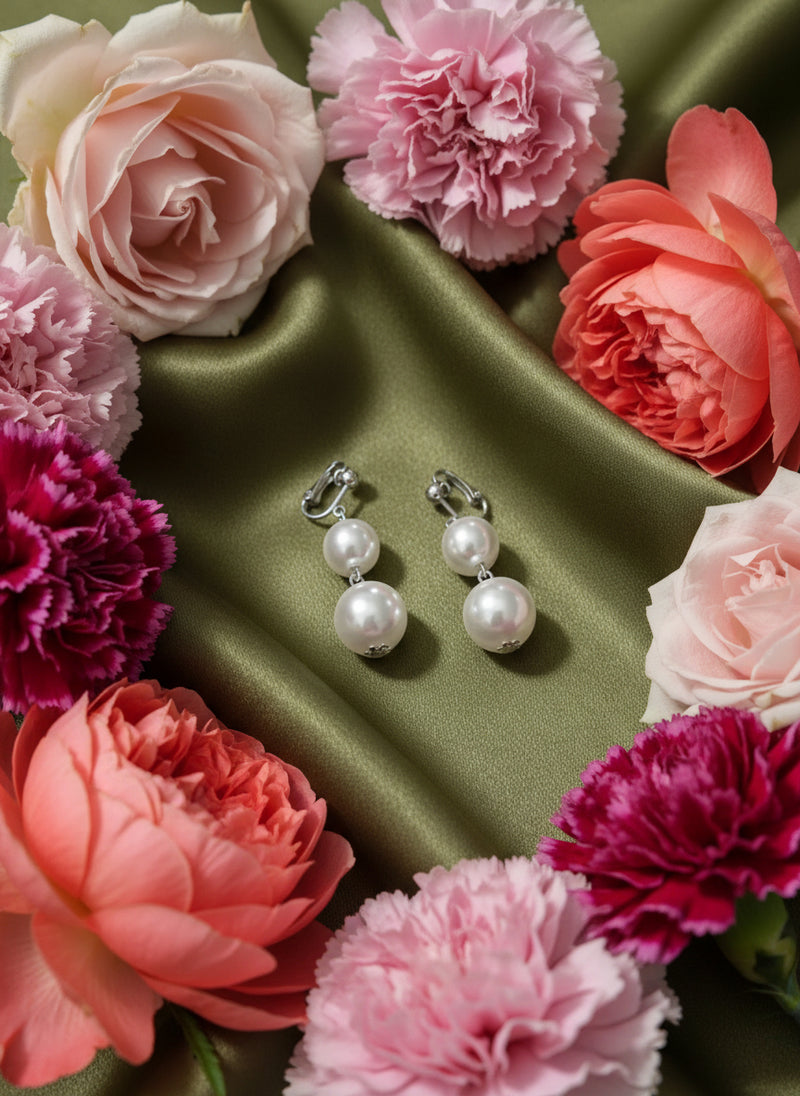 Clip on silver and white multi strand pearl necklace set