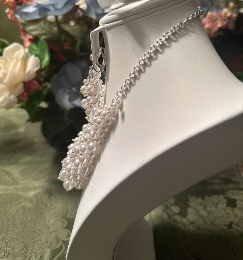 Clip on silver chain cluster white pearl necklace set